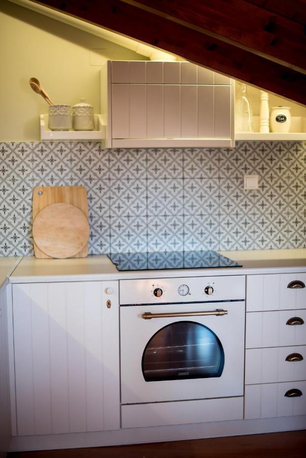 Ferienwohnung Country Style Attic In The Heart Of Preveza Exterior foto